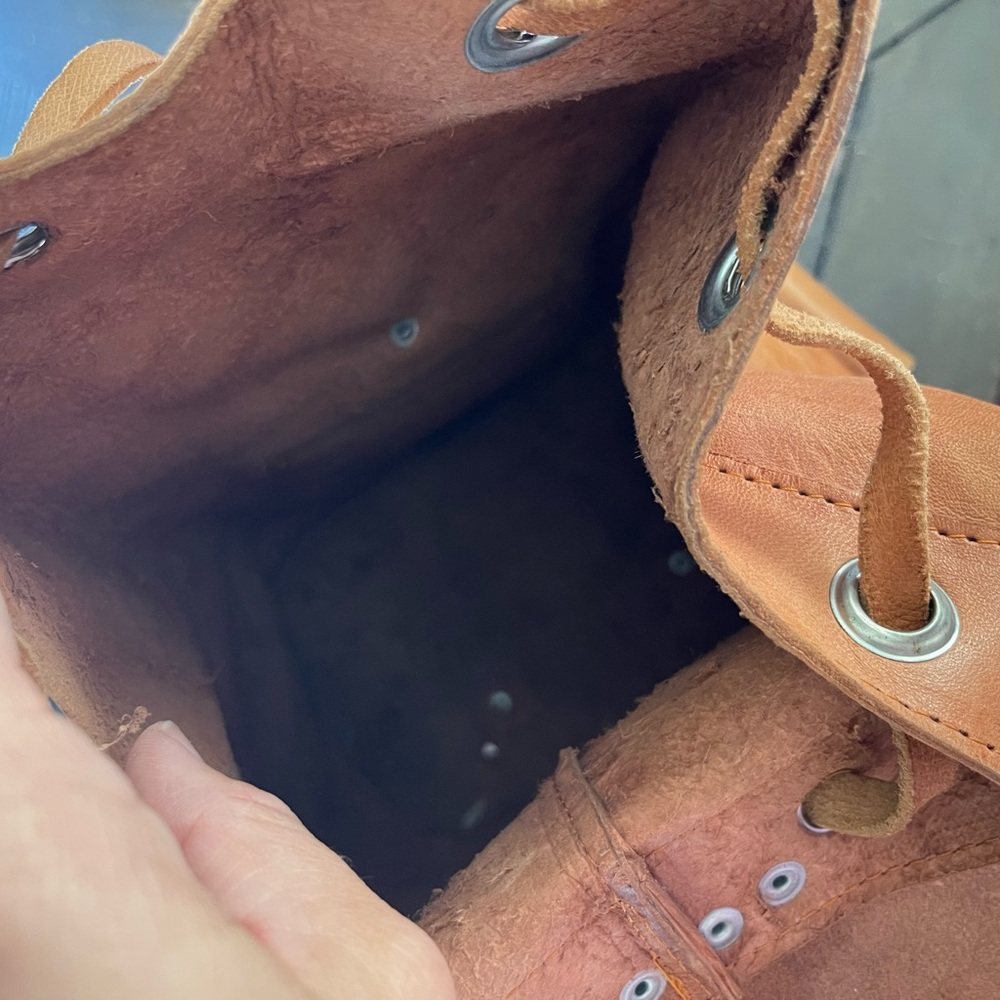 Mexican Leather Backpack - Picture 5 of 6
